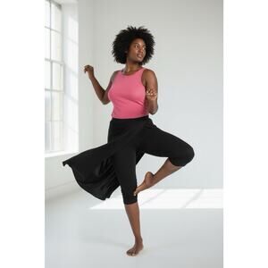 Betabrand The Sassiest Pants 2XL Plus 16 18 Black Ponte Knit Capri Skirt Overlay